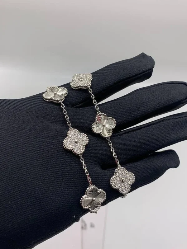 unisex vva bracelets