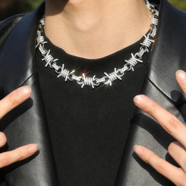 barbed wire link chain