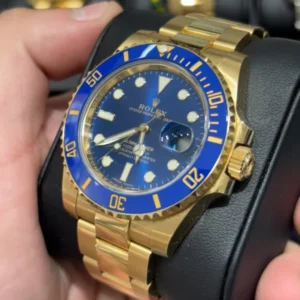 ROLEX SUBMARINER 40MM | 18KT GOLD | OYSTER BRACELET | BLUE